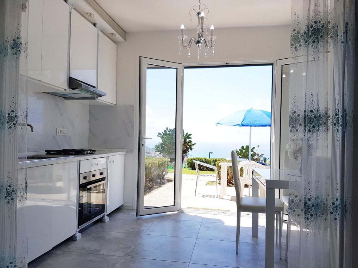 Apartamento Blue Diamond Parghelia Exterior foto