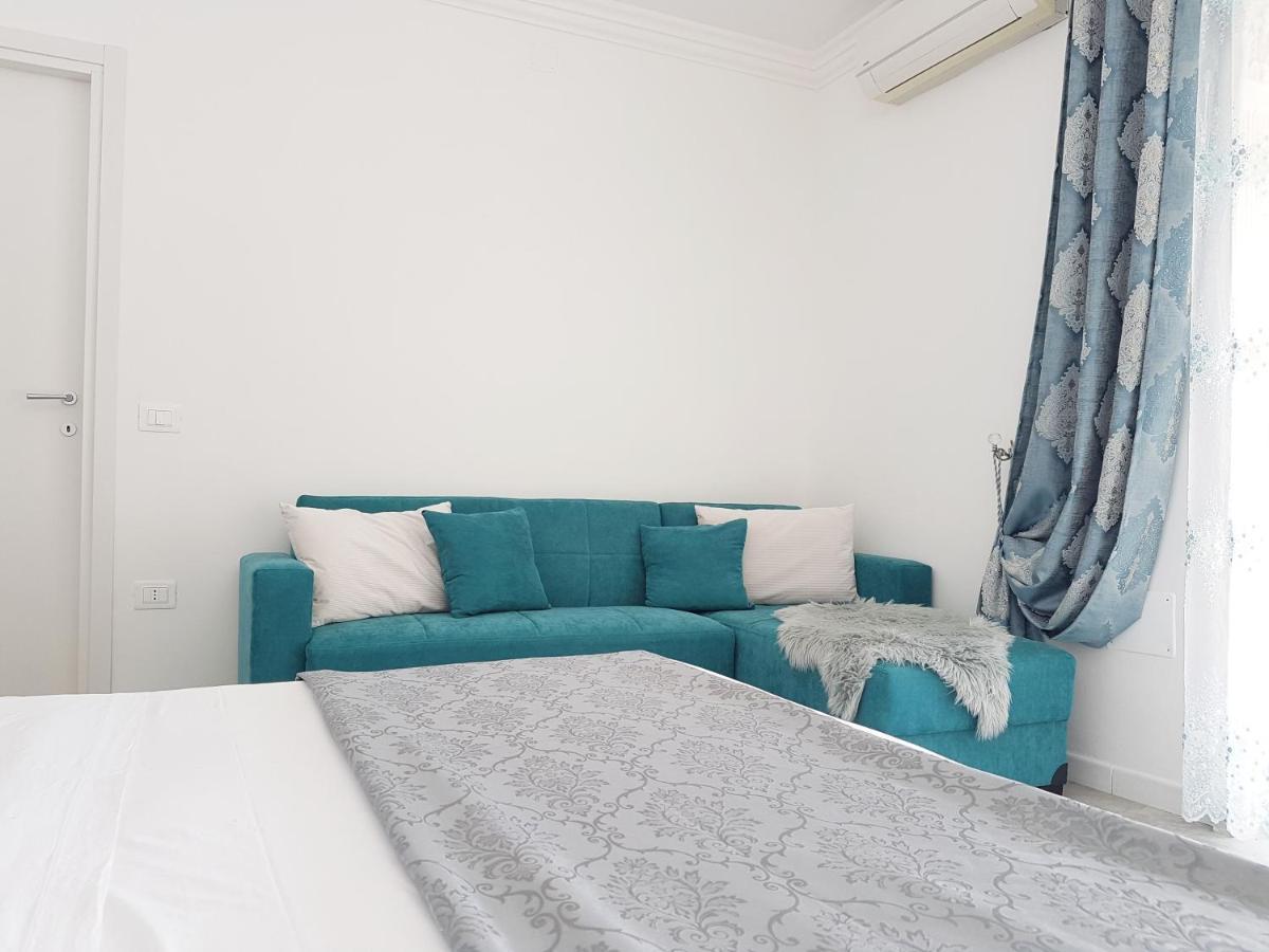 Apartamento Blue Diamond Parghelia Exterior foto
