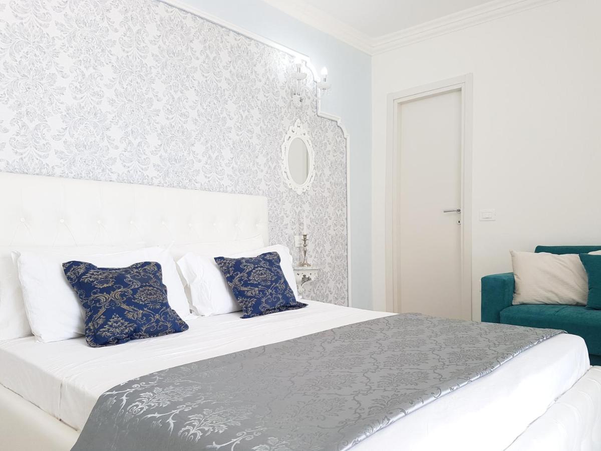 Apartamento Blue Diamond Parghelia Exterior foto