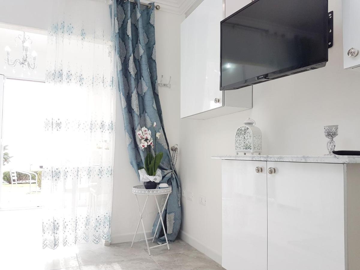 Apartamento Blue Diamond Parghelia Exterior foto