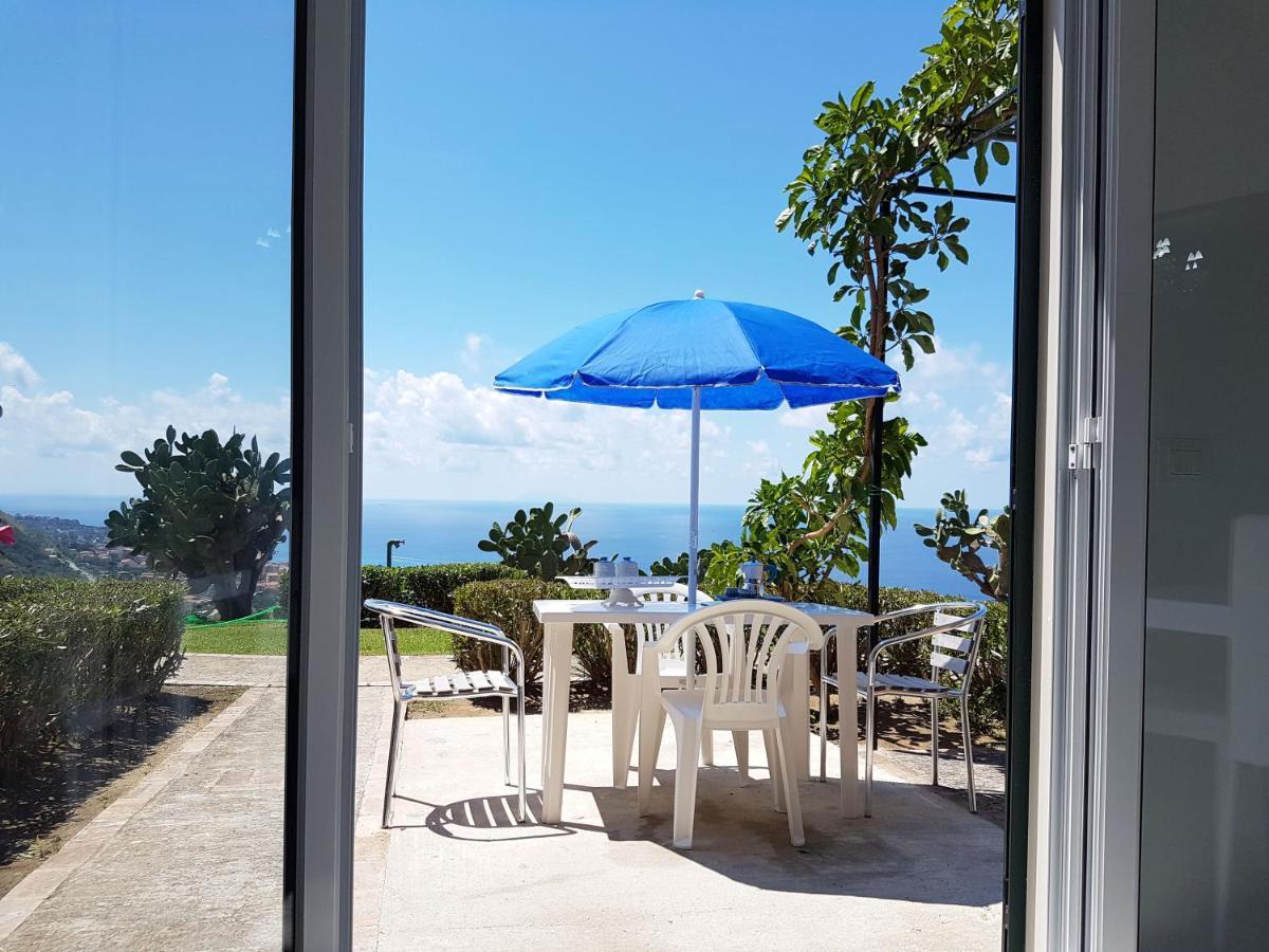 Apartamento Blue Diamond Parghelia Exterior foto