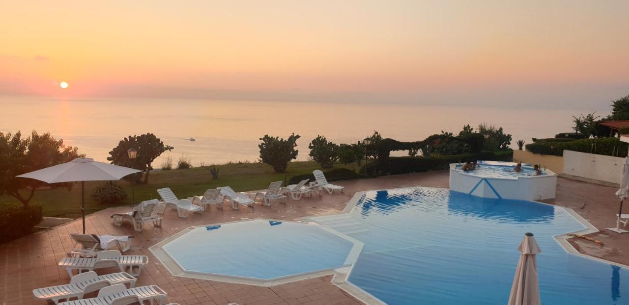 Apartamento Blue Diamond Parghelia Exterior foto